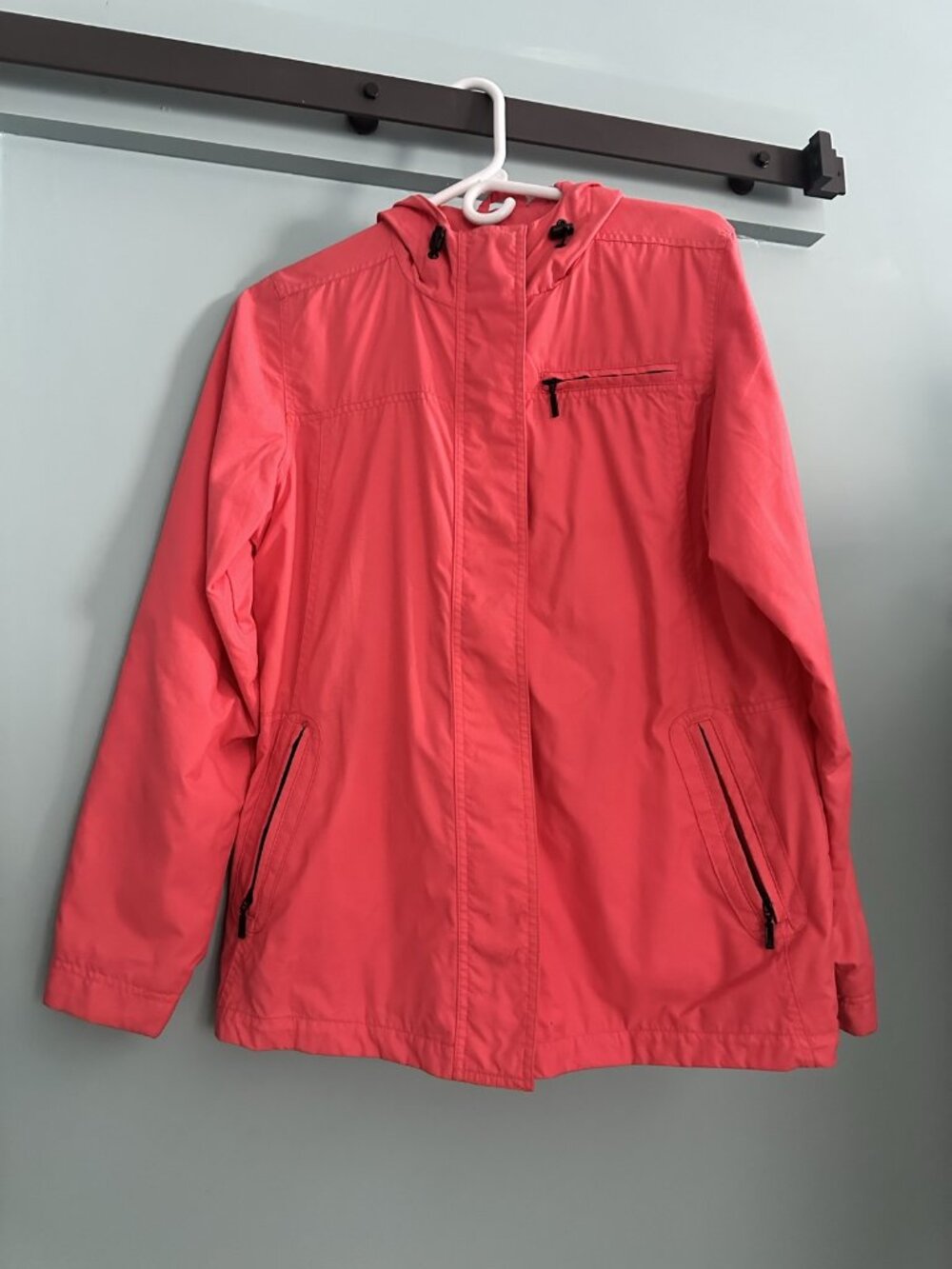 Eddie Bauer Coral Packable Rain Jacket